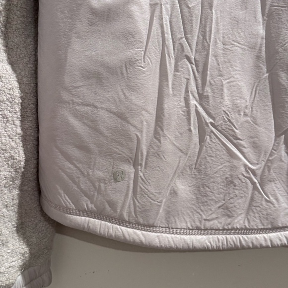 Lululemon Women’s Size 4 Go Cozy Wool Sherpa Fleece High Neck Jacket Soft Warm - Picture 4 of 7